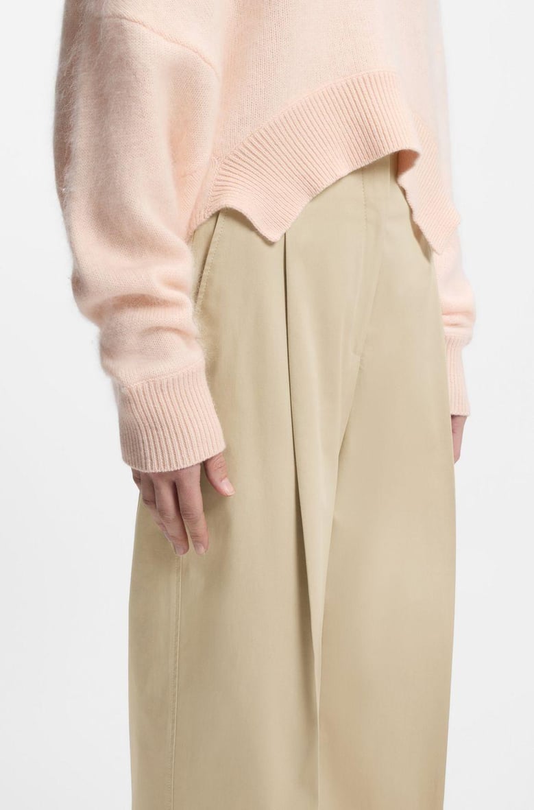 tulotta trousers beige by Selfnex