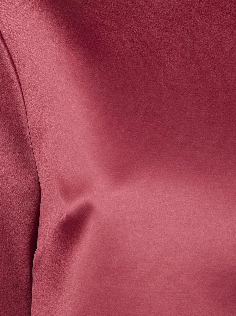 hania cropped top by Selfnex