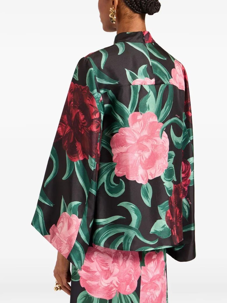 make an exit top by Selfnex