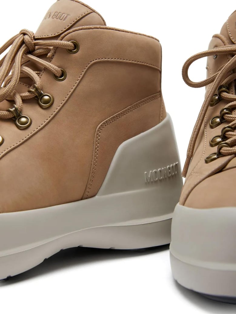 luna trek mid nubuck boots by Selfnex