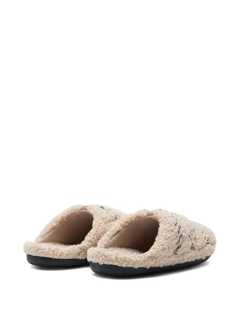 teddy slipper by Selfnex