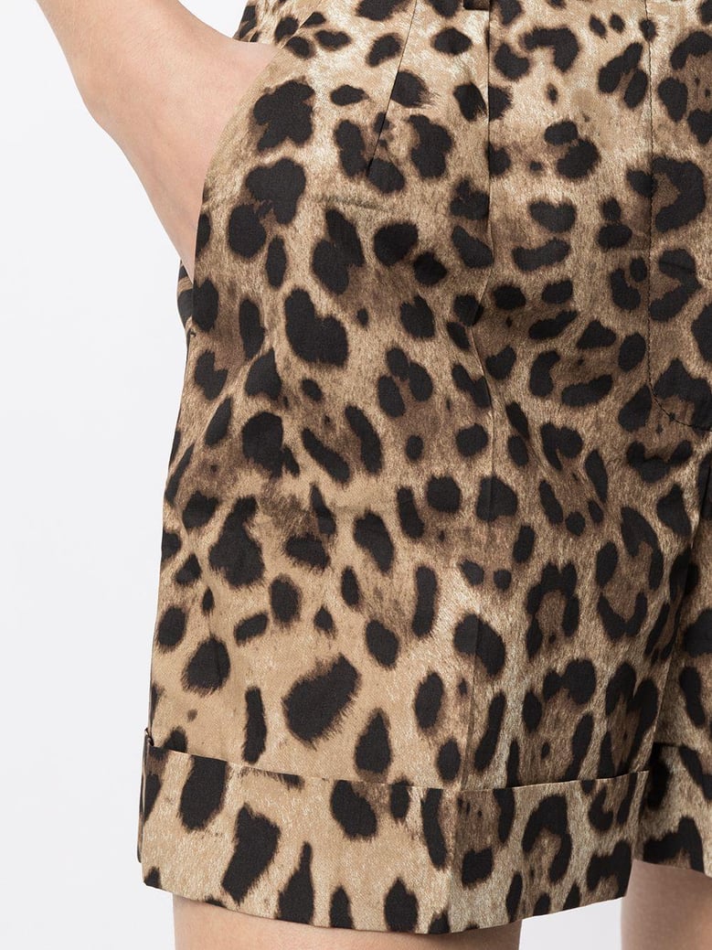 leopard print poplin shorts by Selfnex