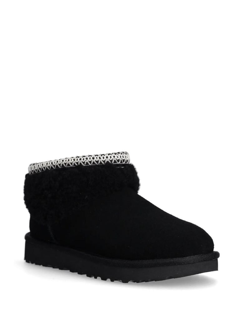 classic ultra mini maxi curly boots by Selfnex