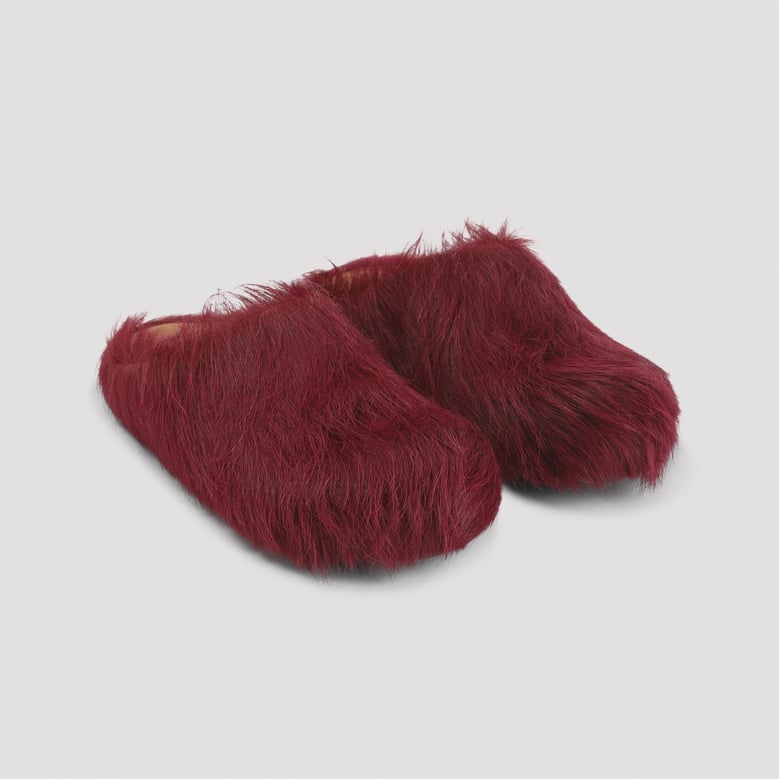 camelia calf hair fussbett mules by Selfnex