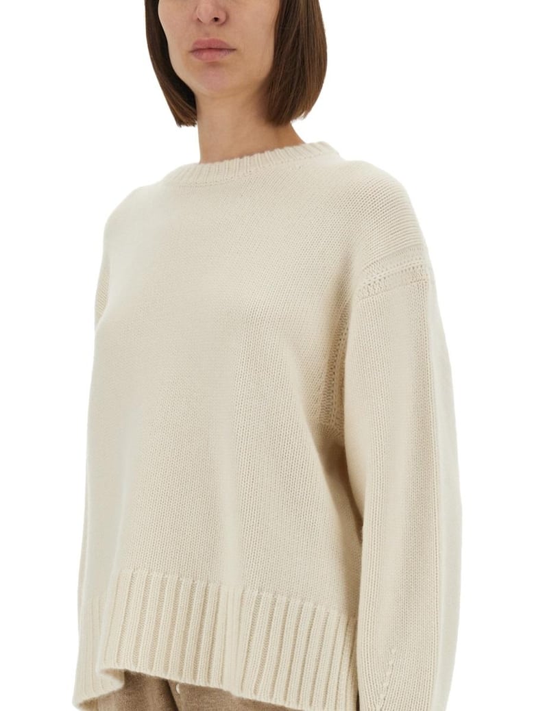 cozy crew shirt by Selfnex