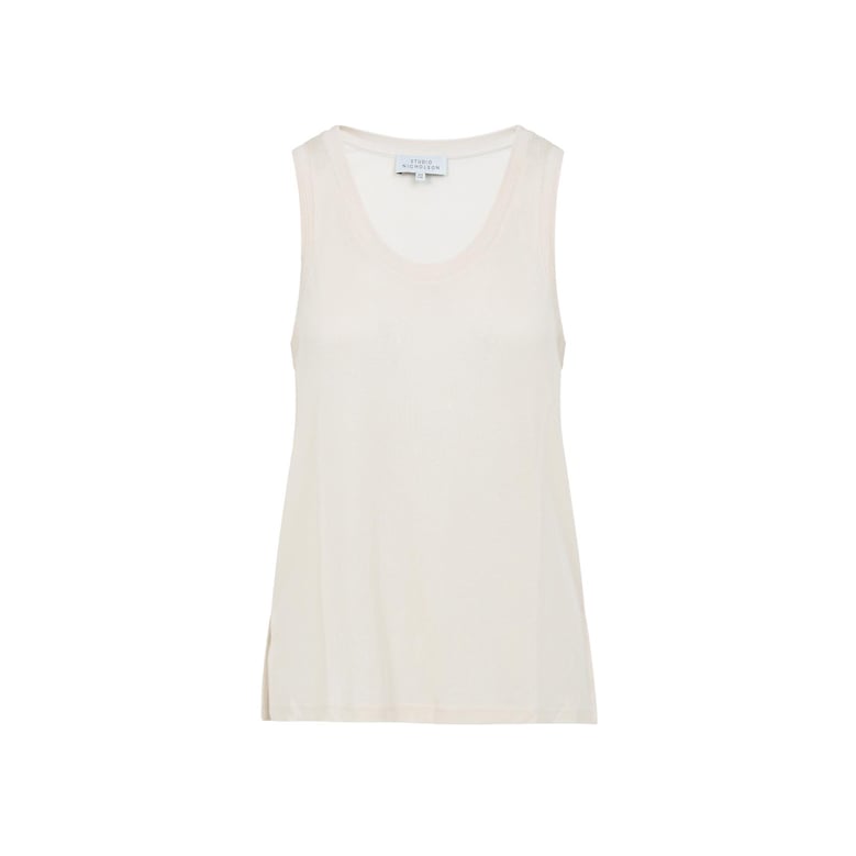 votan scoop neck vest by Selfnex