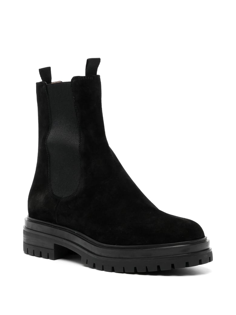 chester suede leather boots by Selfnex