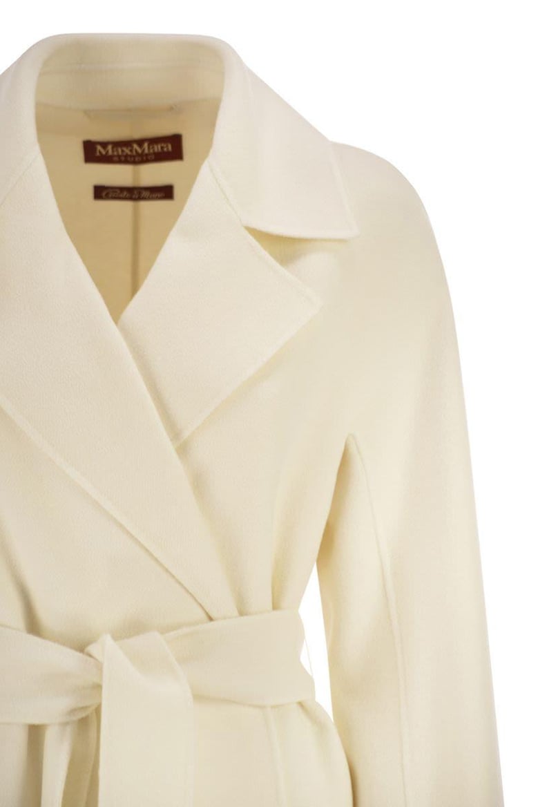 mstcles regular coat by Selfnex