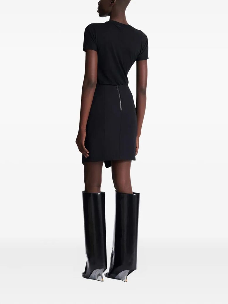 belted grain de poudre knee lenght skirt by Selfnex