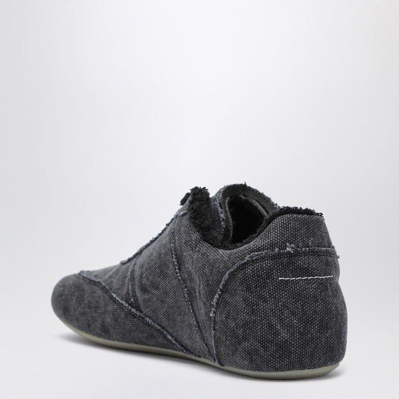 black cotton sneaker by Selfnex