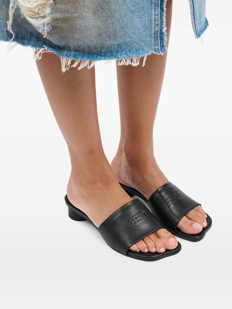 black anatomic sandals with low heel by Selfnex
