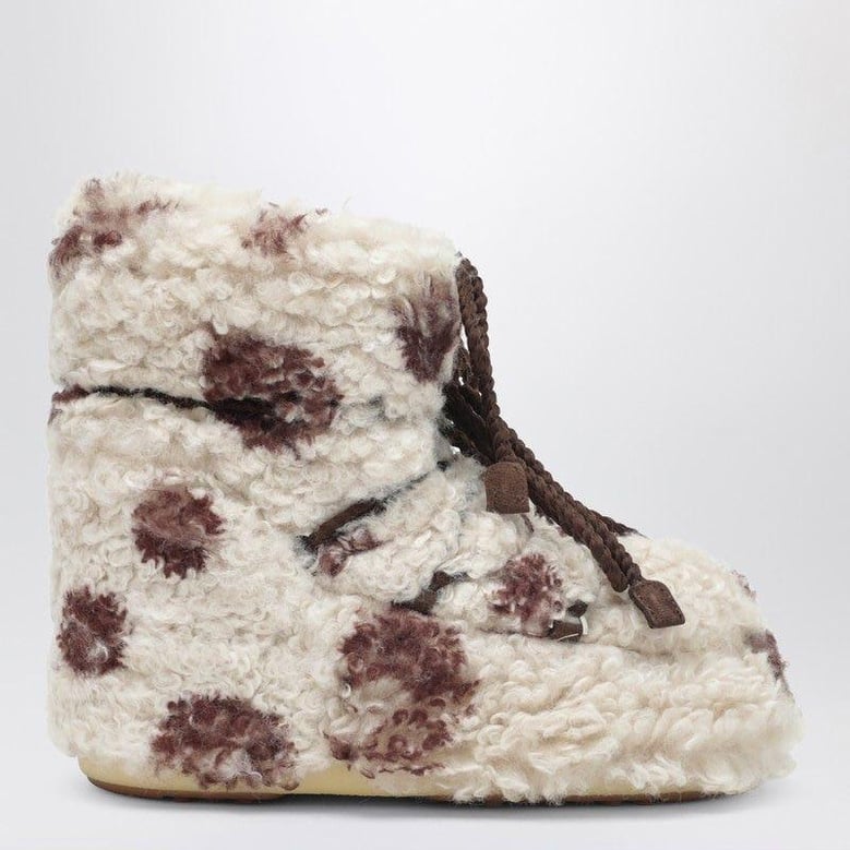 icon low curly boot with cow print by Selfnex