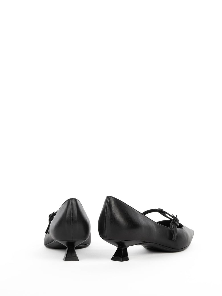 decollette black with strap in black leather with heel by Selfnex