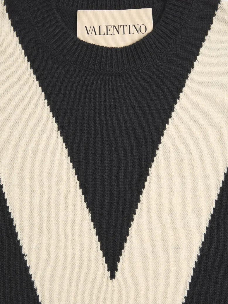 wool sweater with inlaid v by Selfnex