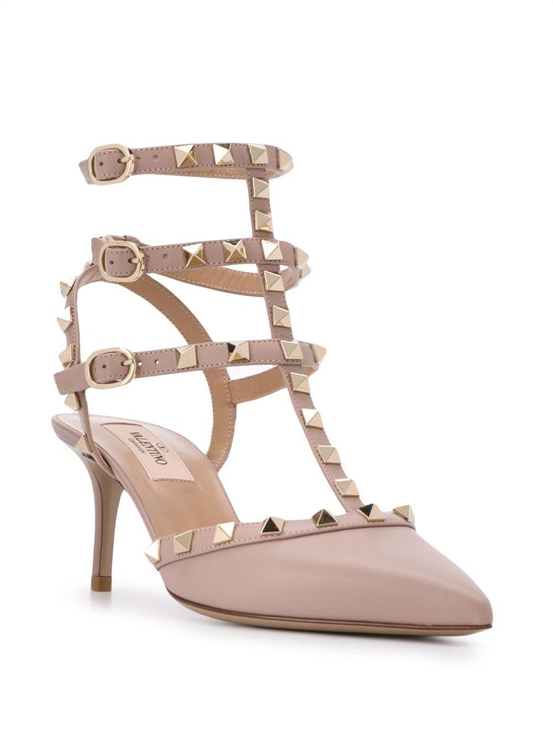 rockstud leather pumps by Selfnex