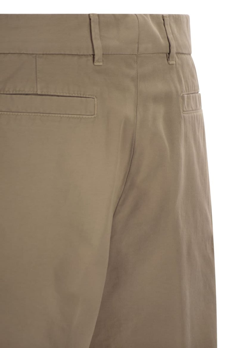 cotton gabardine bermuda shorts by Selfnex