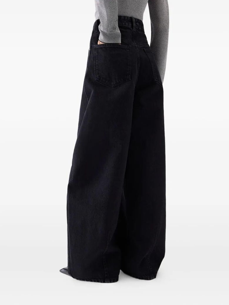jeans ovalo by Selfnex