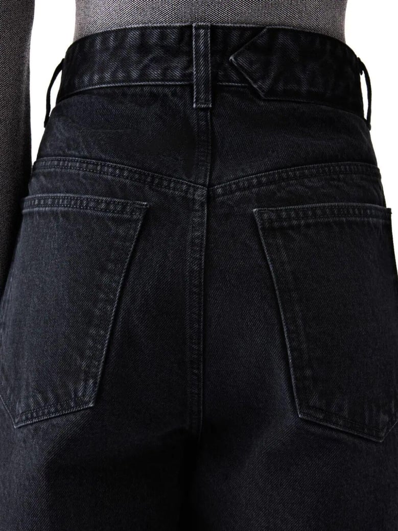 jeans ovalo by Selfnex