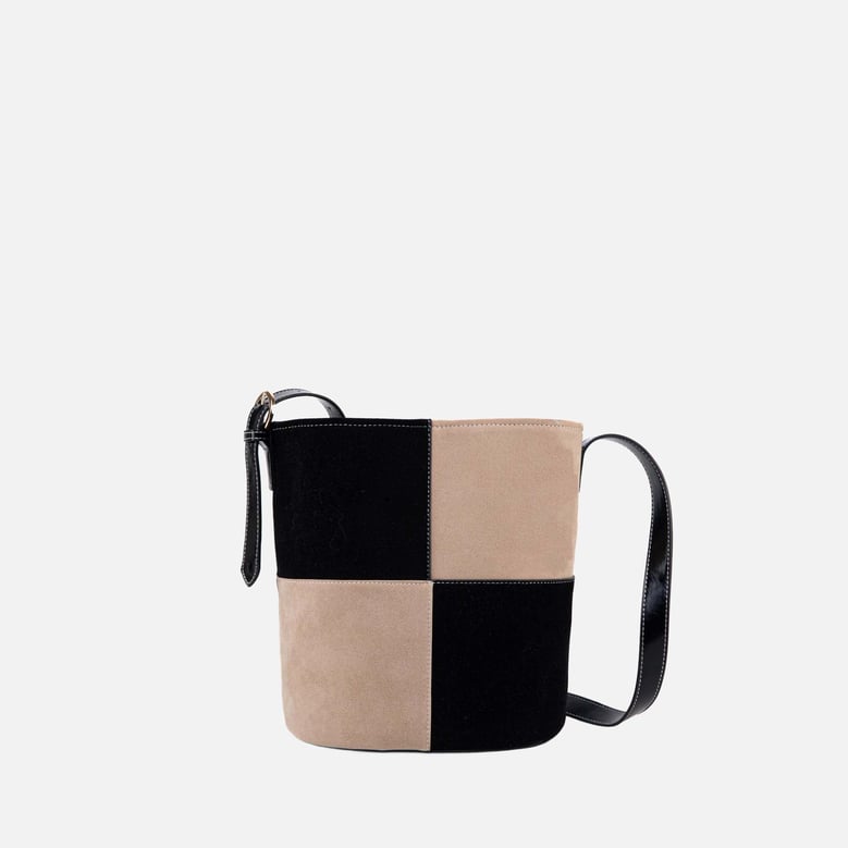 arianna bucket bag by Selfnex
