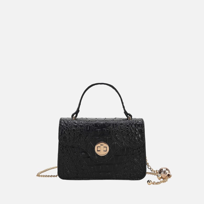 mae shoulder bag by Selfnex