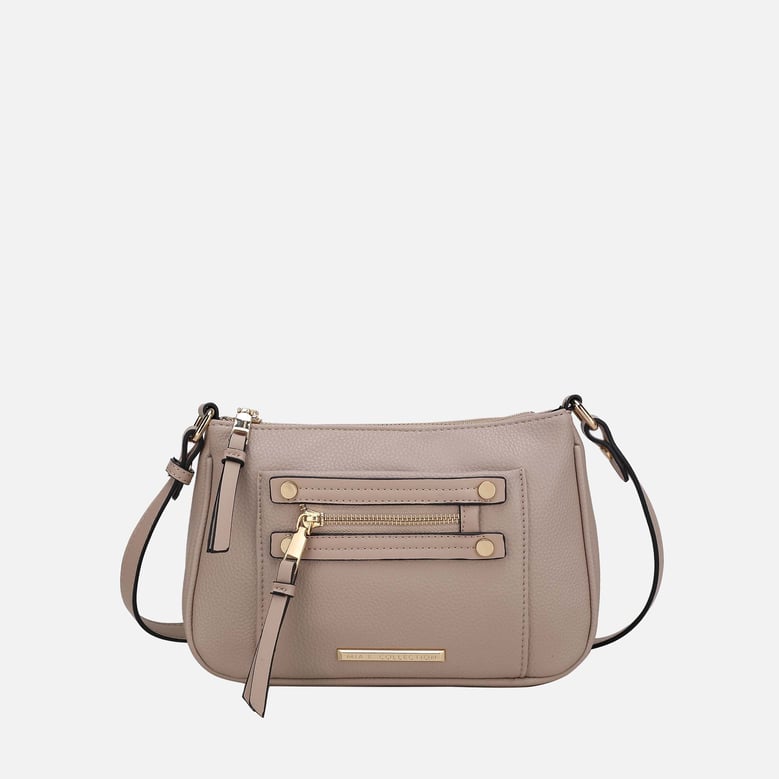essie crossbody bag by Selfnex