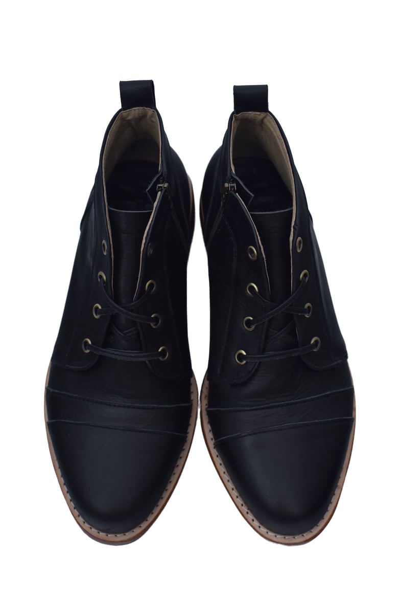 passage lace up boots by Selfnex
