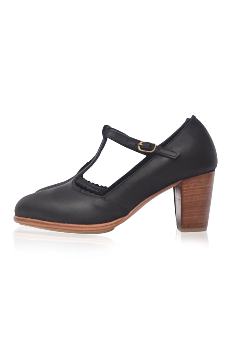 dawn t-strap leather heels by Selfnex