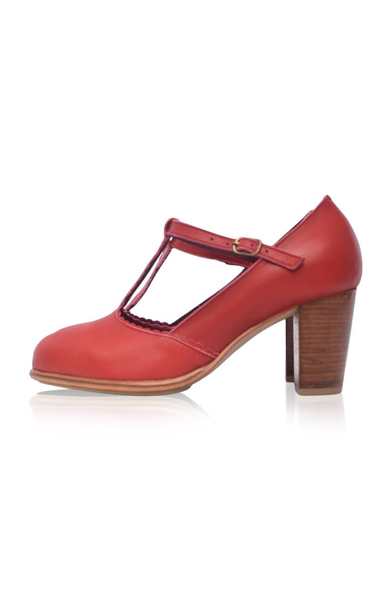 dawn t-strap leather heels by Selfnex