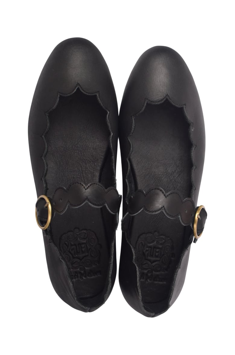 mia rosa scalloped mary jane flats by Selfnex