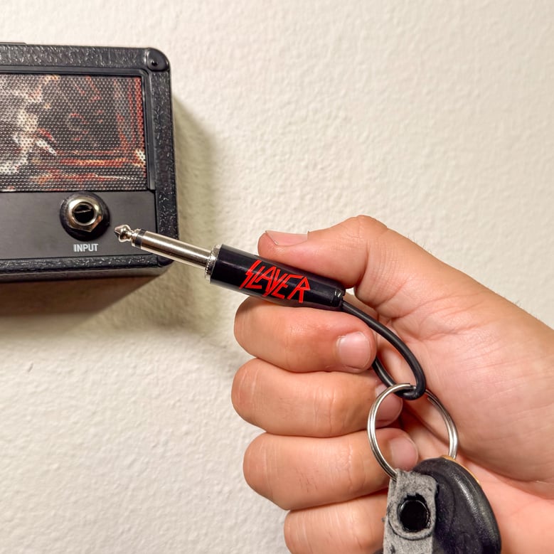 slayer red logo plug keychain by Selfnex