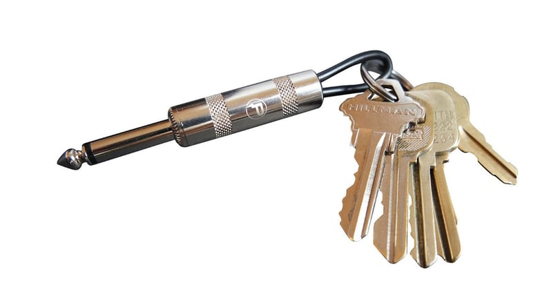 pluginz guitar plug keychain by Selfnex