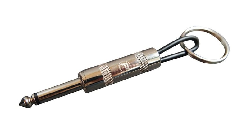 pluginz guitar plug keychain by Selfnex