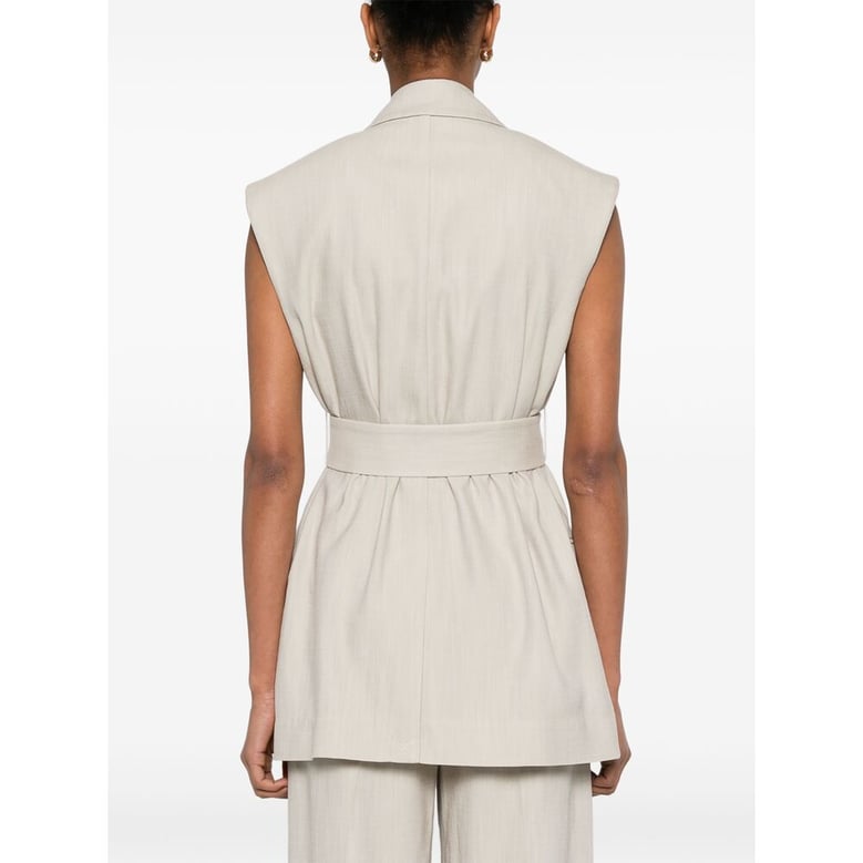waistcoat in ecru with double-breasted fastening by Selfnex