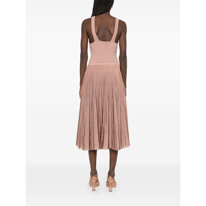 ribbed knit dress with keyhole neck by Selfnex