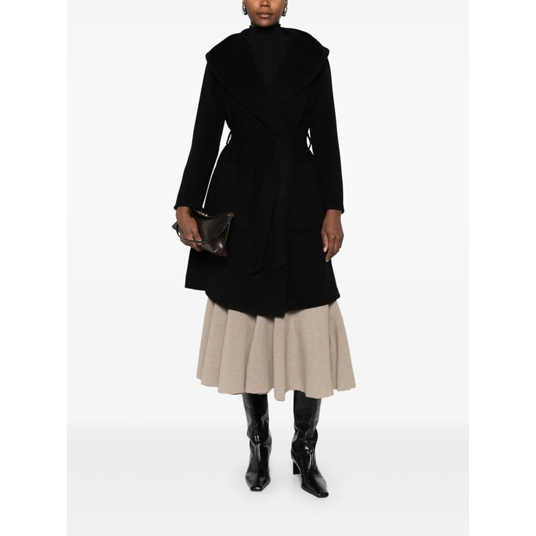 glox classic black coat by Selfnex