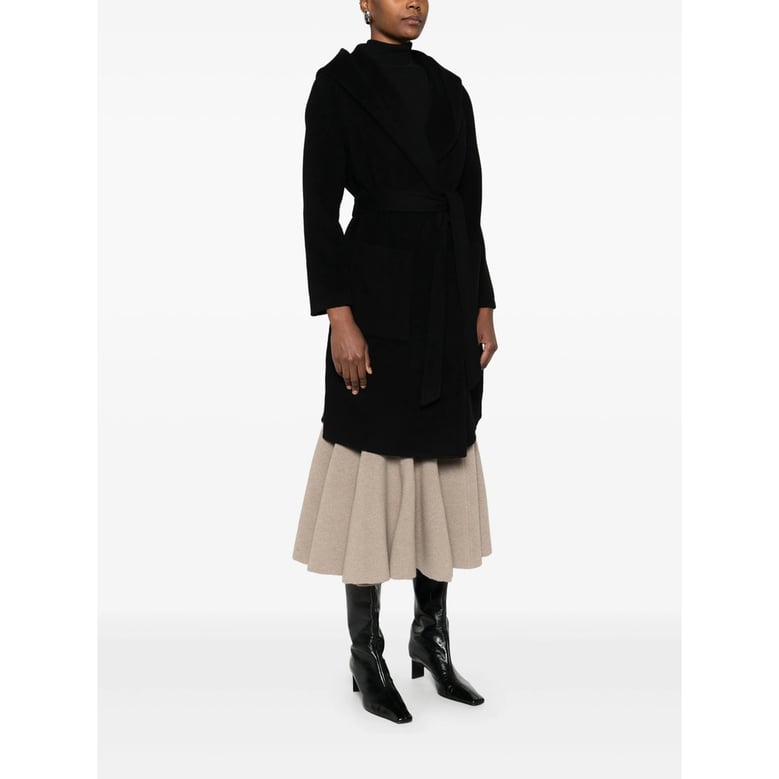 glox classic black coat by Selfnex