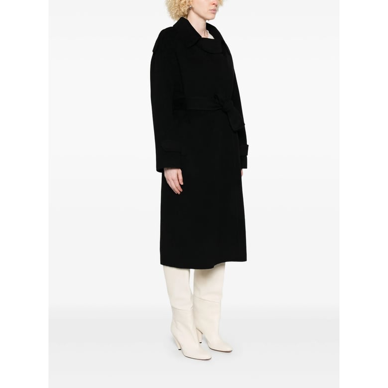 glox black coat by Selfnex