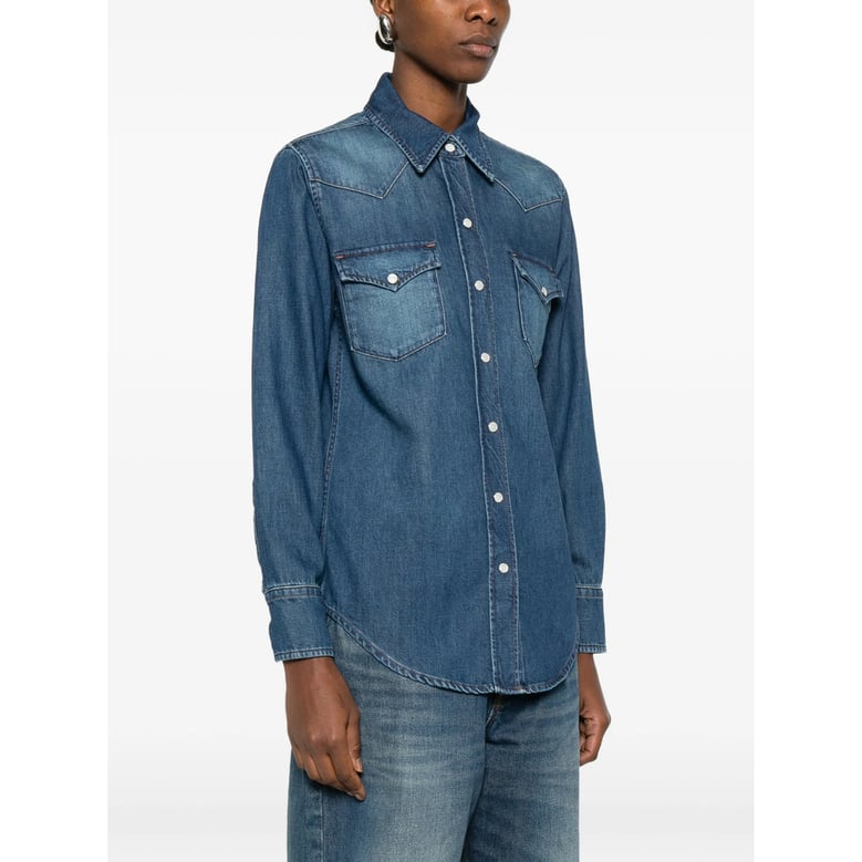 shirt with chest pockets and button fastening by Selfnex