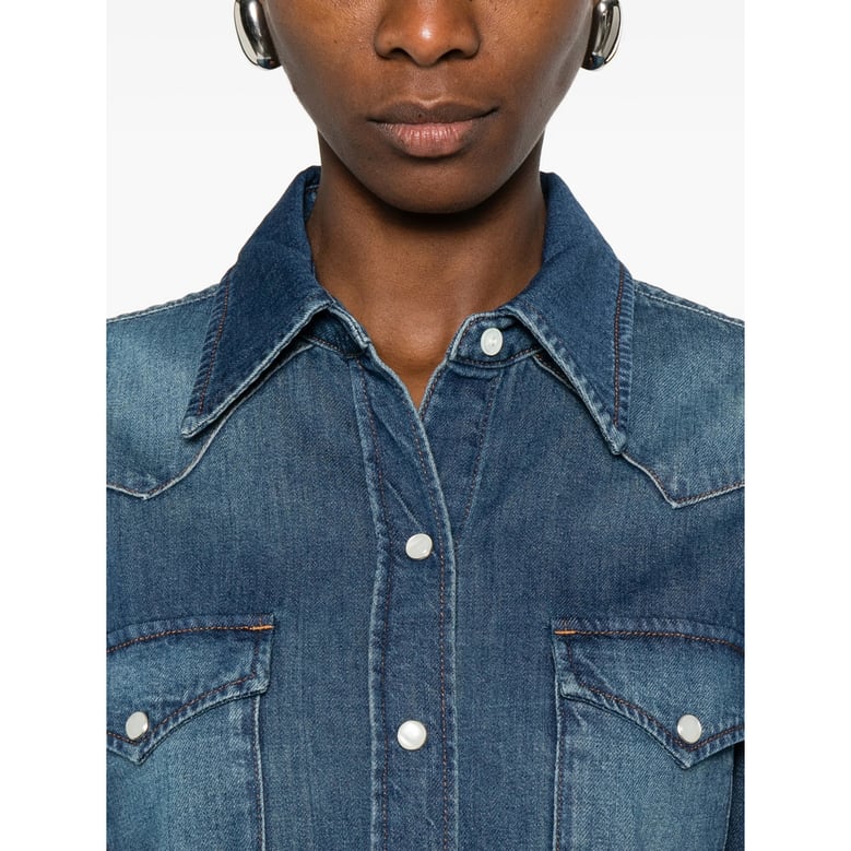 shirt with chest pockets and button fastening by Selfnex