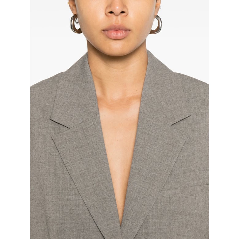 jacket with notched lapels and flap pockets by Selfnex