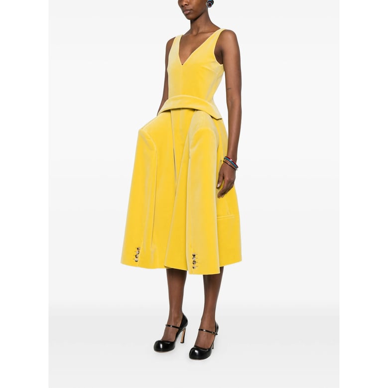 dress v-neck yellow by Selfnex