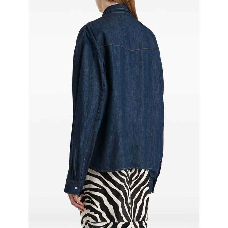 shirt with patch pockets and curved hem by Selfnex