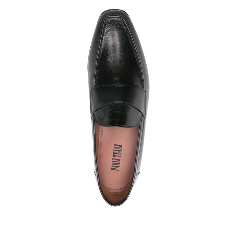 black slip-on shoes with square toe by Selfnex
