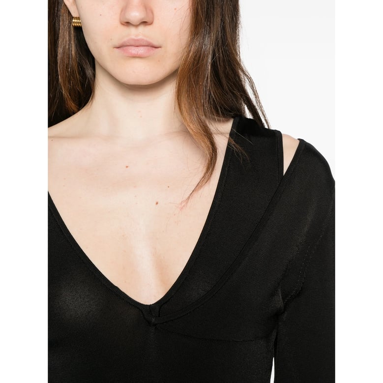 dress v-neck long sleeve black by Selfnex
