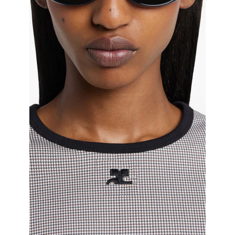 t-shirt with contrast trim by Selfnex