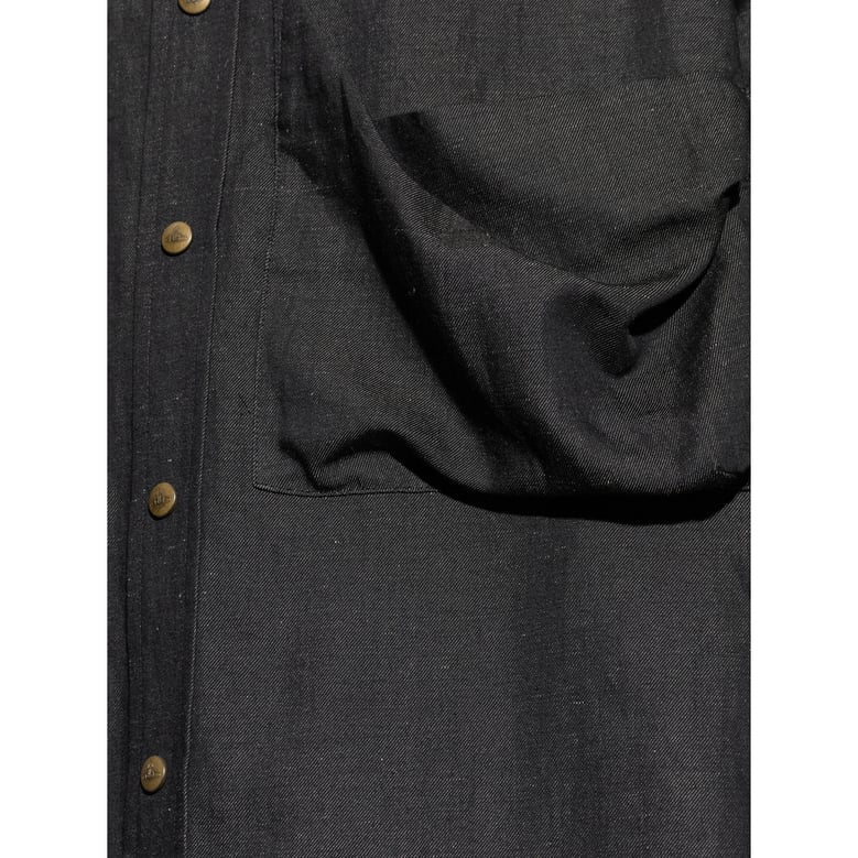 button fastening long sleeves shirt by Selfnex
