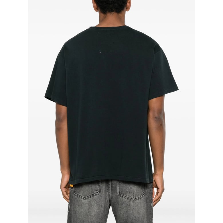 crew neck black t-shirt by Selfnex