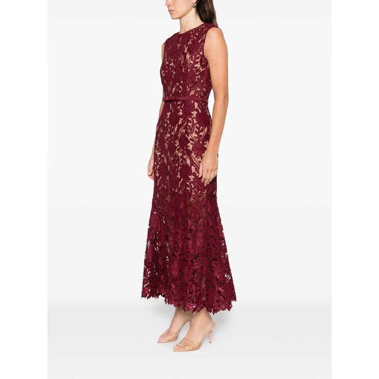 red dress with rear zip fastening by Selfnex
