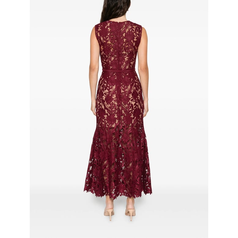 red dress with rear zip fastening by Selfnex
