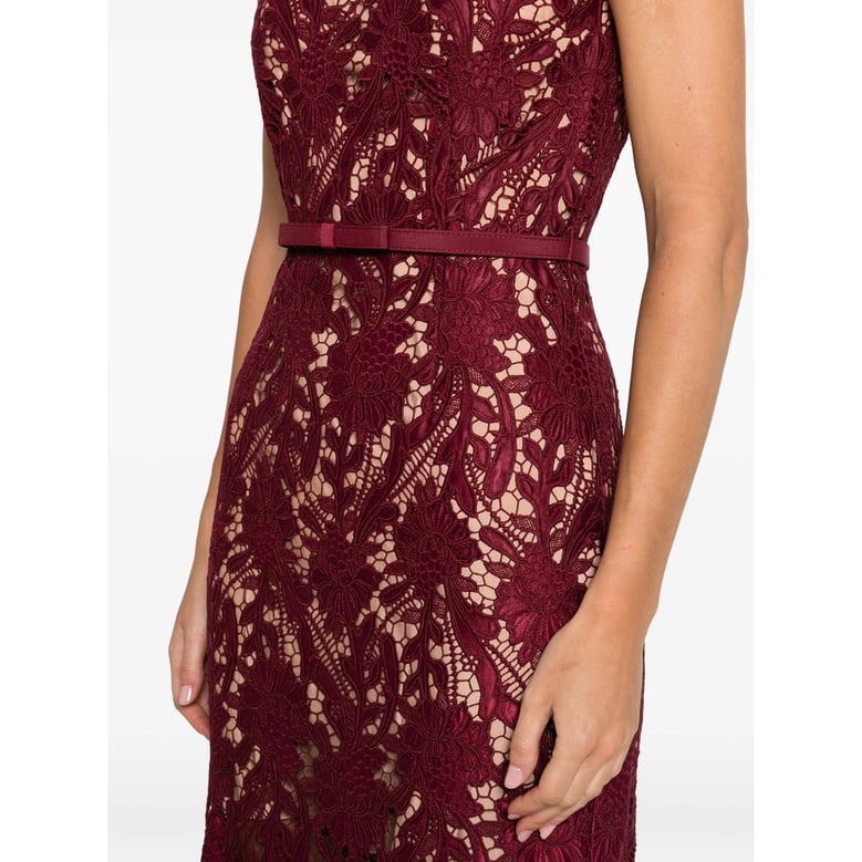 red dress with rear zip fastening by Selfnex